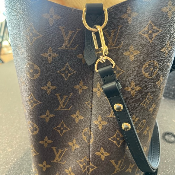 Louis Vuitton neonoe bag - Picture 5 of 7